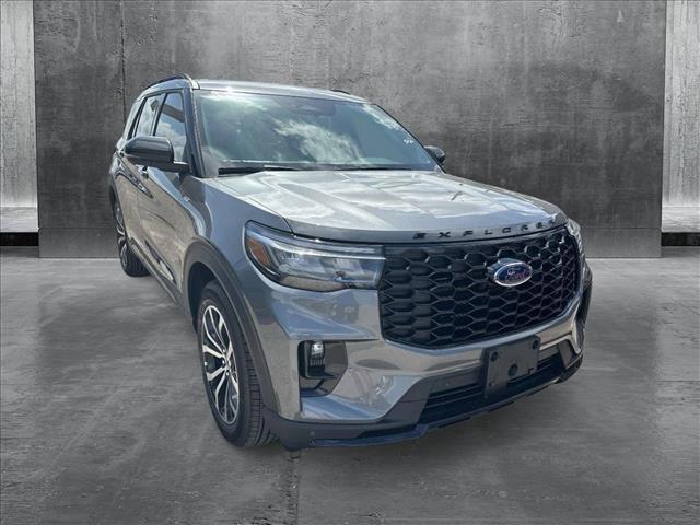 new 2025 Ford Explorer car, priced at $40,353