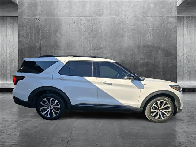 new 2025 Ford Explorer car, priced at $42,476