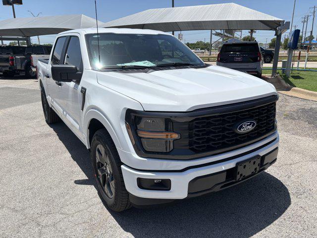 new 2025 Ford F-150 car, priced at $40,957