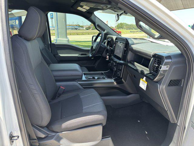 new 2025 Ford F-150 car, priced at $40,957