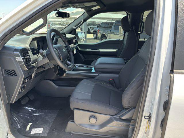 new 2025 Ford F-150 car, priced at $40,957