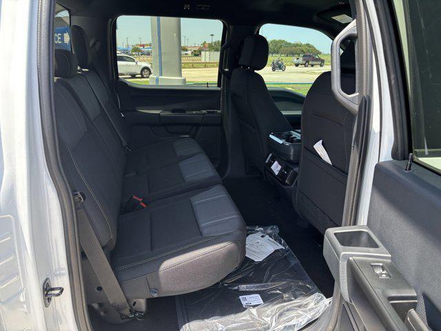 new 2025 Ford F-150 car, priced at $40,957