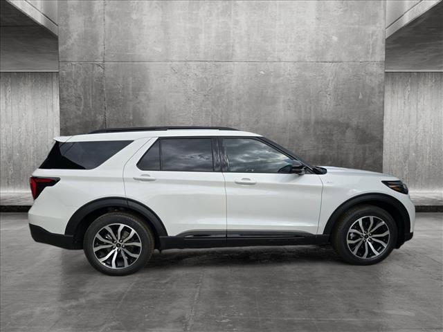 new 2025 Ford Explorer car, priced at $40,153