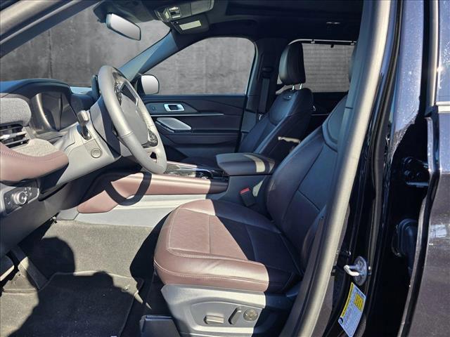 new 2025 Ford Explorer car, priced at $46,758