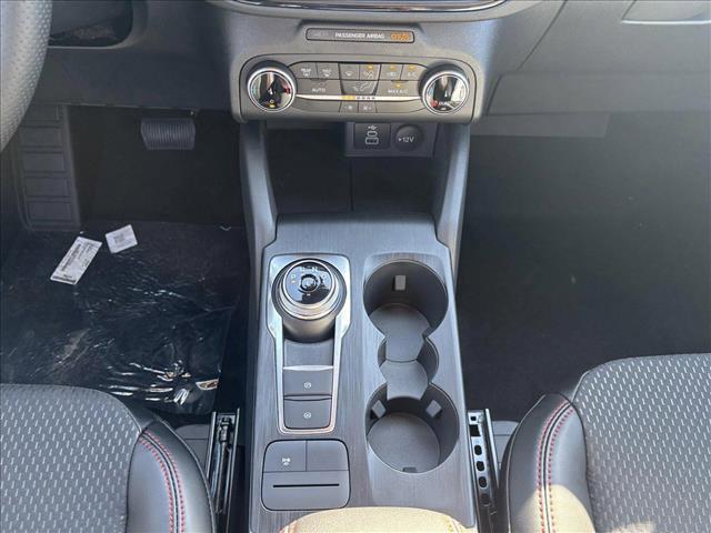 new 2025 Ford Escape car, priced at $25,999
