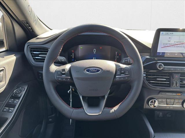 new 2025 Ford Escape car, priced at $25,999