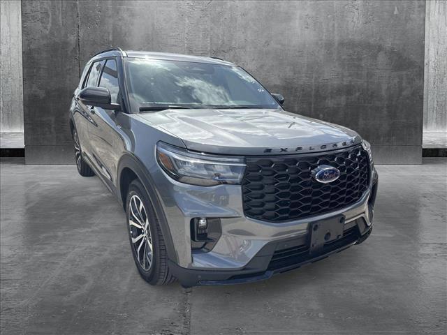new 2025 Ford Explorer car, priced at $40,103