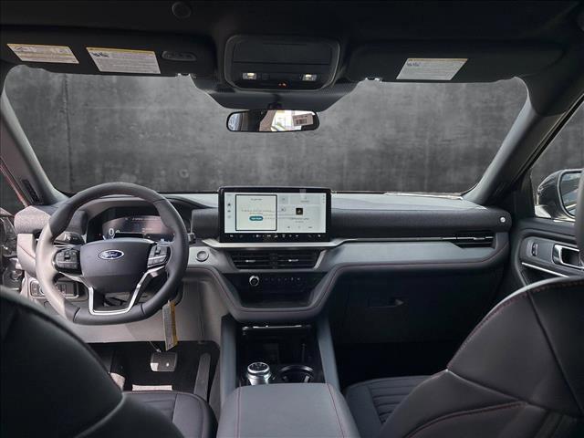 new 2025 Ford Explorer car, priced at $40,103