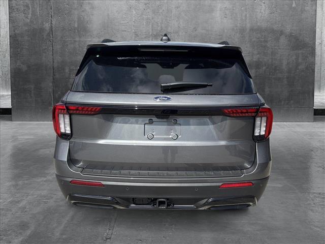 new 2025 Ford Explorer car, priced at $40,103