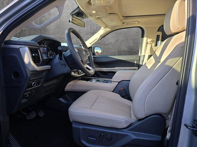 new 2024 Ford Expedition car, priced at $59,683