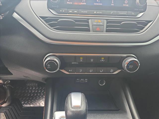 used 2021 Nissan Altima car, priced at $19,999