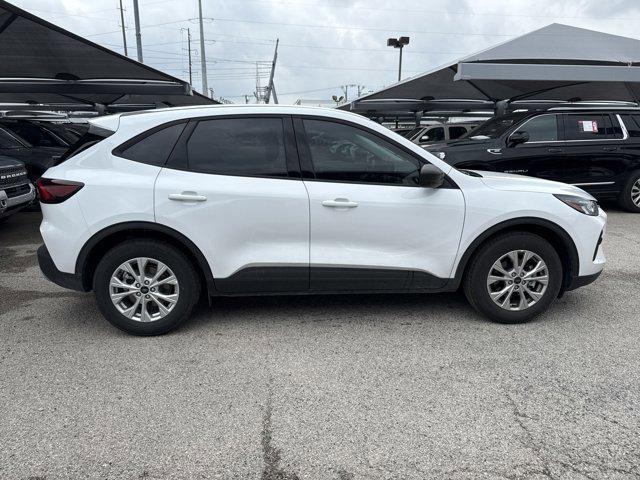 new 2025 Ford Escape car, priced at $25,577