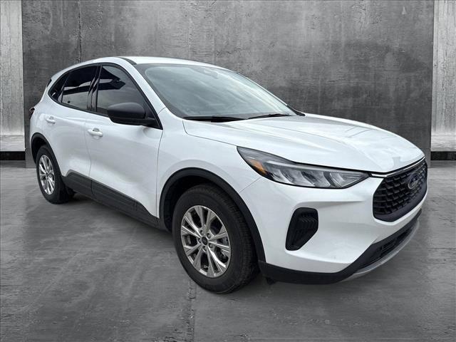 new 2025 Ford Escape car, priced at $25,577