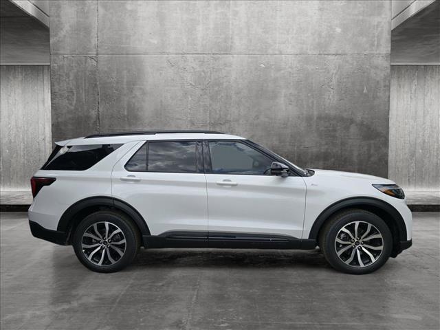 new 2025 Ford Explorer car, priced at $40,153