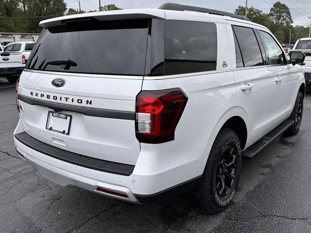 new 2024 Ford Expedition car, priced at $80,998