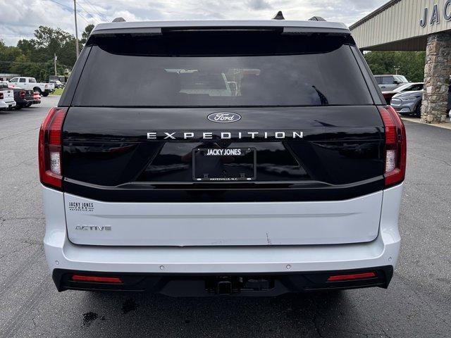 used 2025 Ford Expedition car, priced at $67,790