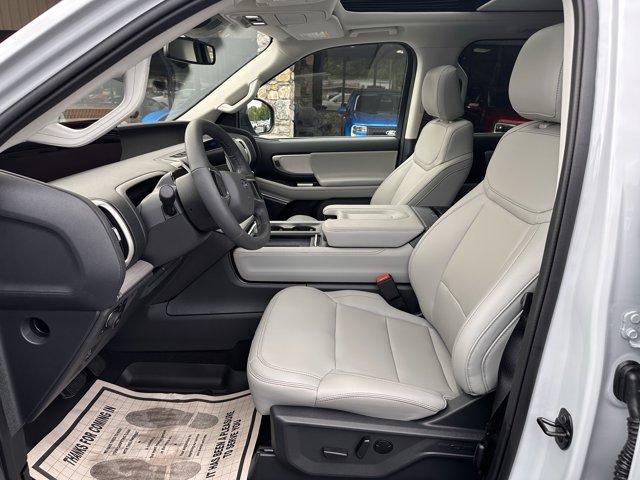 used 2025 Ford Expedition car, priced at $67,790