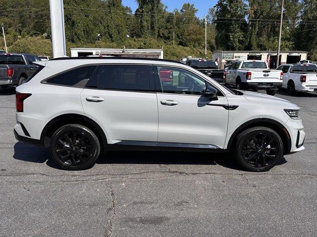 used 2022 Kia Sorento car, priced at $27,880