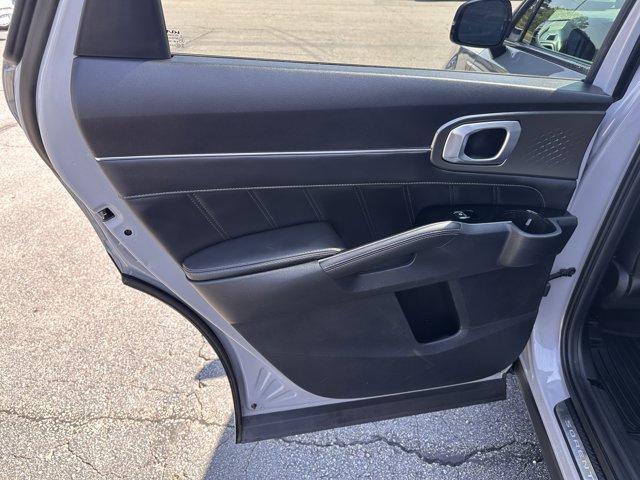 used 2022 Kia Sorento car, priced at $27,880