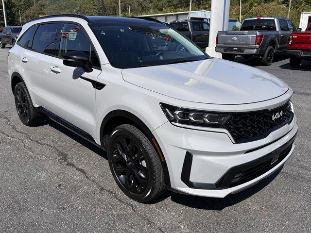 used 2022 Kia Sorento car, priced at $27,880