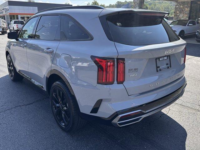 used 2022 Kia Sorento car, priced at $27,880