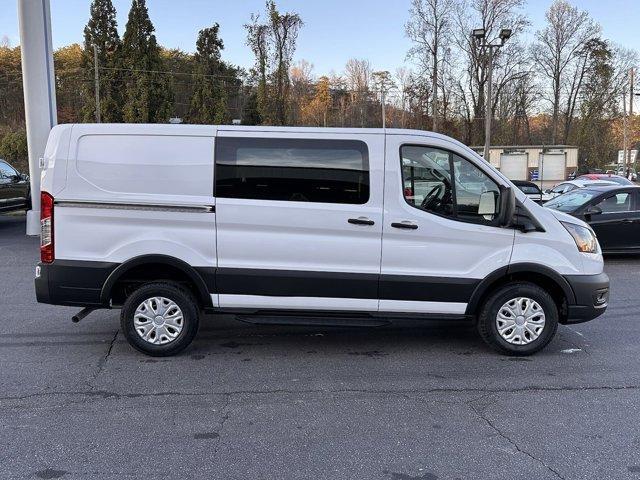 new 2024 Ford Transit-250 car