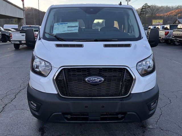 new 2024 Ford Transit-250 car