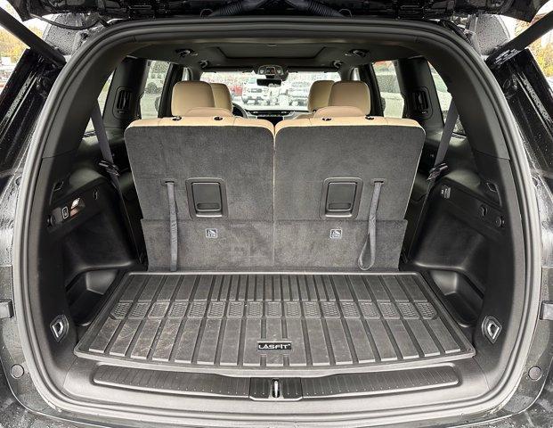 used 2024 Jeep Grand Cherokee L car, priced at $39,700