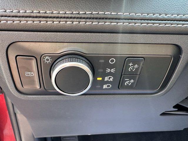used 2025 Ford Mustang car, priced at $39,998