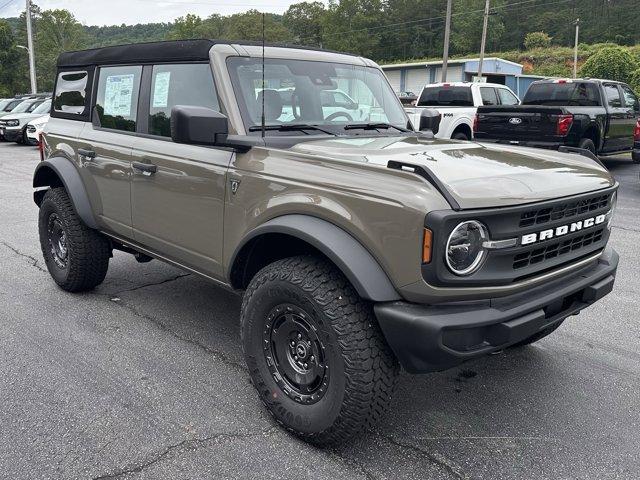 new 2025 Ford Bronco car, priced at $48,245