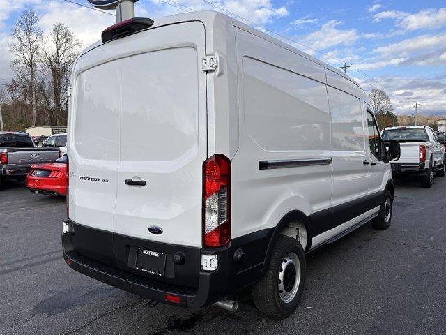 new 2024 Ford Transit-250 car