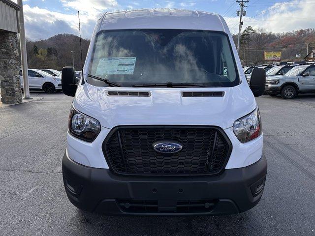 new 2024 Ford Transit-250 car