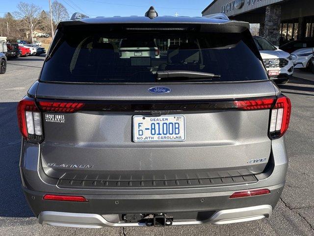 new 2025 Ford Explorer car