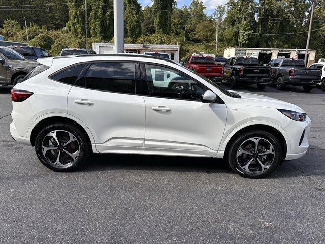 new 2025 Ford Escape car