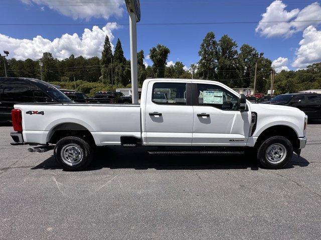 new 2025 Ford F-350 car, priced at $68,230