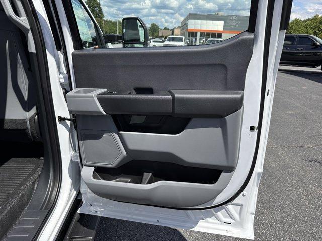 new 2025 Ford F-350 car, priced at $68,230