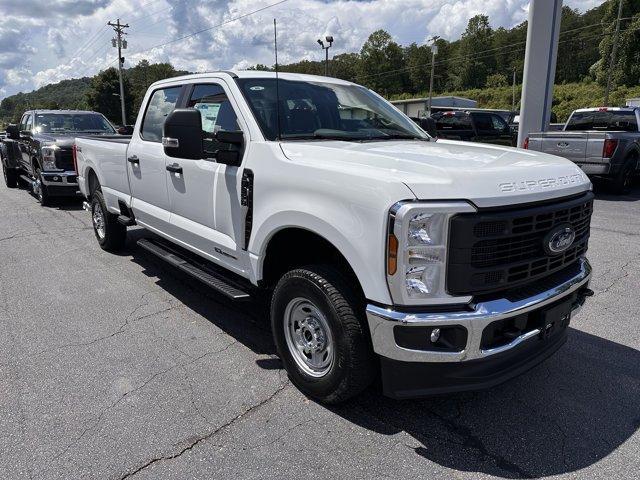 new 2025 Ford F-350 car, priced at $68,230