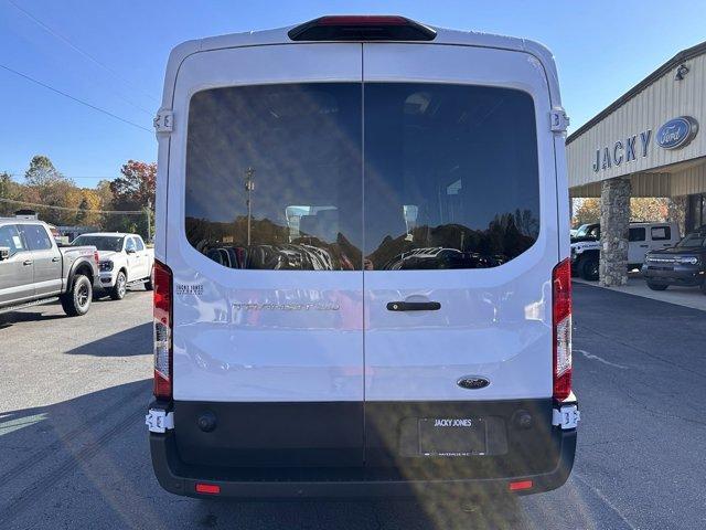 new 2024 Ford Transit-250 car