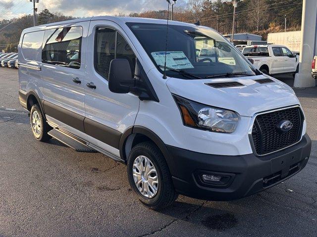 new 2024 Ford Transit-250 car