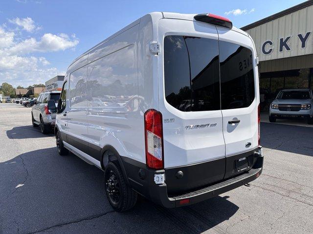 new 2024 Ford Transit-250 car