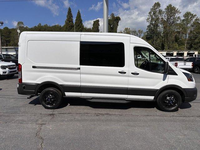 new 2024 Ford Transit-250 car