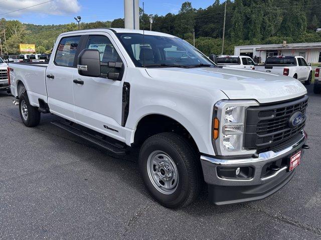 new 2025 Ford F-250 car, priced at $67,700