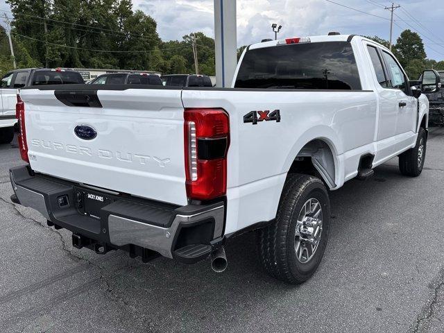 new 2025 Ford F-350 car, priced at $57,651