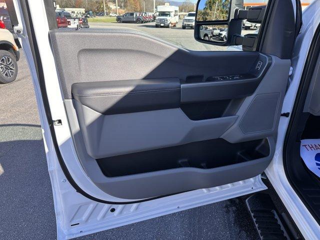 new 2026 Ford F-250 car, priced at $61,700