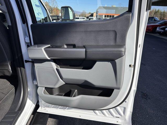 new 2026 Ford F-250 car, priced at $61,700