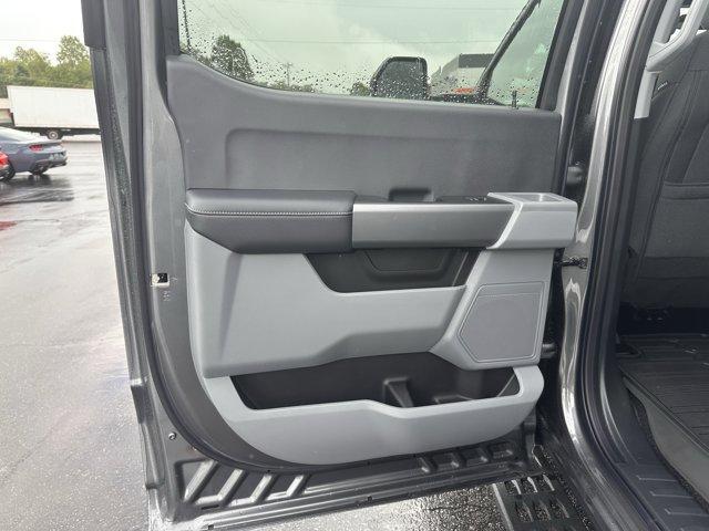 new 2025 Ford F-350 car, priced at $65,885
