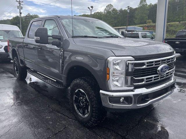 new 2025 Ford F-350 car, priced at $65,885
