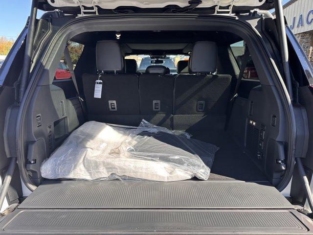 new 2025 Ford Expedition Max car