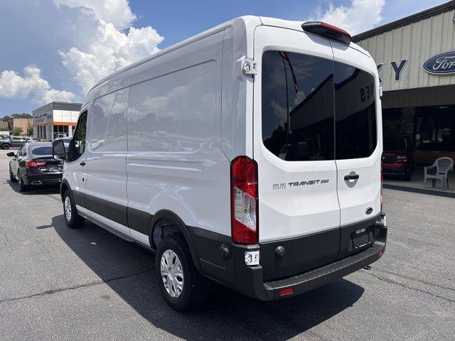 new 2025 Ford Transit-250 car