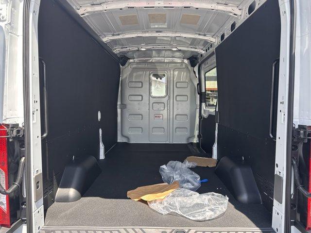 new 2025 Ford Transit-250 car